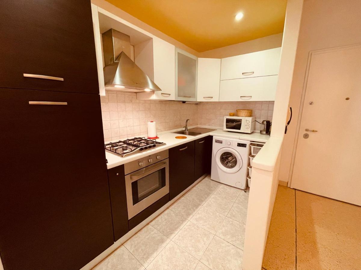App4Rent Saturno 4 - Family Apartment, Wifi, Parking Lido di Jesolo Exteriör bild